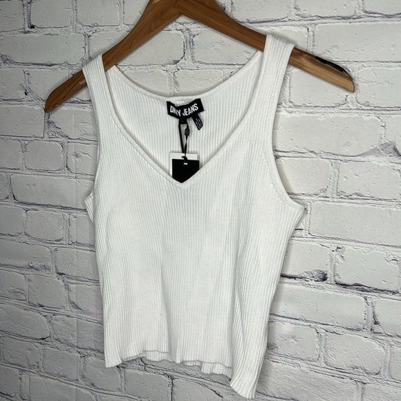 DKNY Ribbed Cropped Tank Top - Picture 5 of 7
